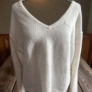 American Eagle Outfitters Cream V-Neck Sweater